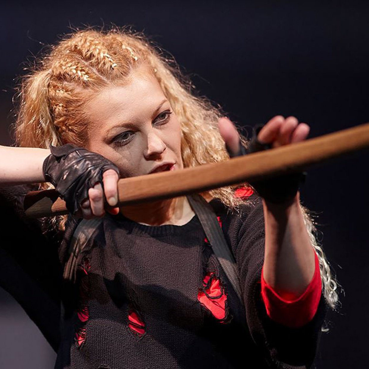 Полная театрализация. Издательство «Время» о театральной судьбе своих книг