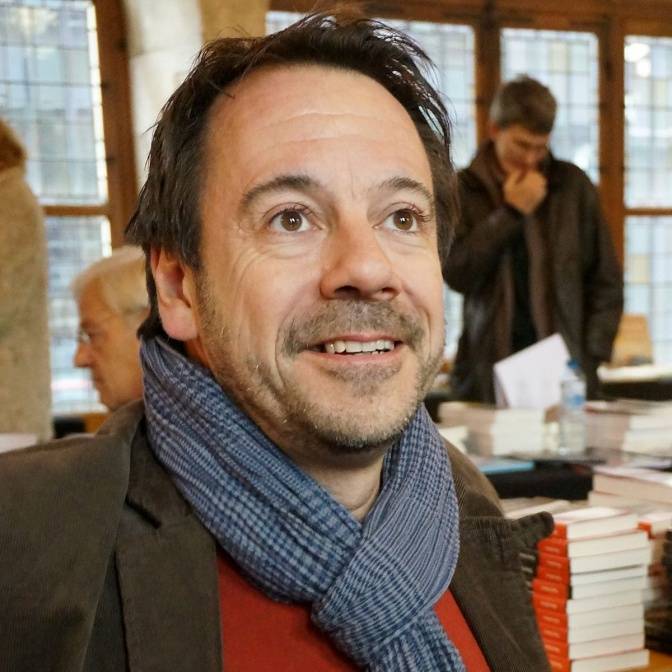 «Фантомный» Бюсси. Интервью с писателем