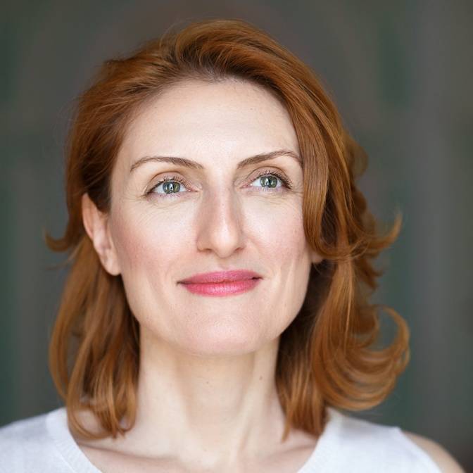 Книга: "С неба упали три яблока" - Наринэ Абгарян. Купить книгу, читать ...