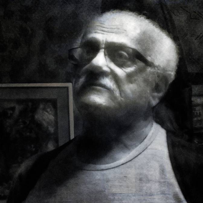 «Обилие макулатуры — не характерная черта жанра, а издержки кажущейся простоты». Интервью с Даниэлем Клугером