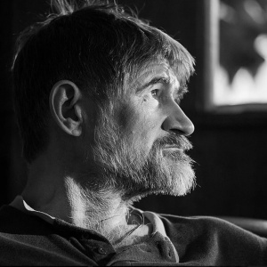 «История, если вы заметили, очень иронична». Интервью с Михаилом Поповым