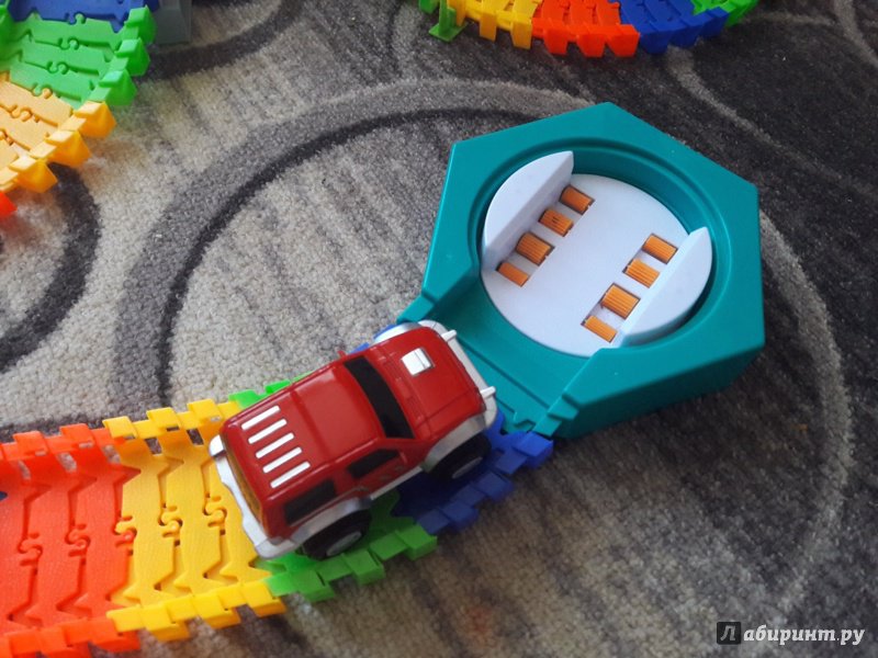 Игра машинки мост. Т59310 1 Toy гибкий трек "большое пут-е" 209 дет, разворот, мост, машинка. Гибкий трек разворот. Мост для машинок игрушка. Машинка для гибкого трека 1 Toy спорткар.