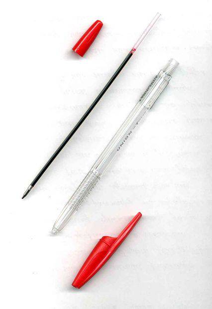 Иллюстрация 5 из 6 для Ручка шариковая "Union" 0,7 мм, красная (020079-04) | Лабиринт - канцтовы. Источник: МаРысь