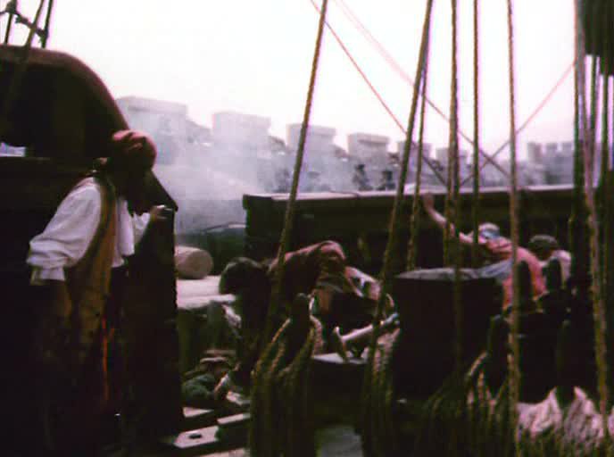 Иллюстрация 19 из 19 для Одиссея капитана Блада (DVD) - Андрей Праченко | Лабиринт - . Источник: noname