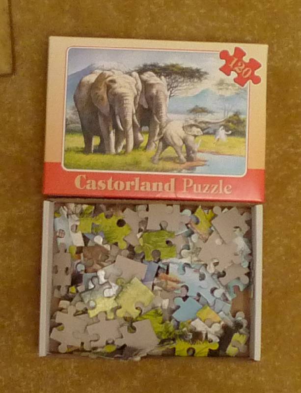 Иллюстрация 1 из 3 для Puzzle-120. MIDI. "Семейство слонов" (В-12466) | Лабиринт - игрушки. Источник: Гнетнев  Юрий Сергеевич