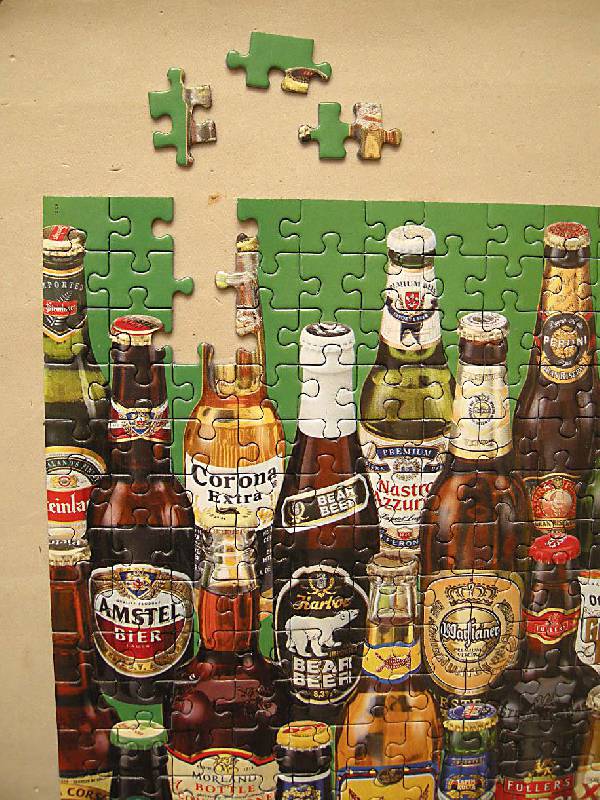 Иллюстрация 8 из 10 для Пазл-1000 "Коллекция бутылок пива" | Лабиринт - игрушки. Источник: i.oxana