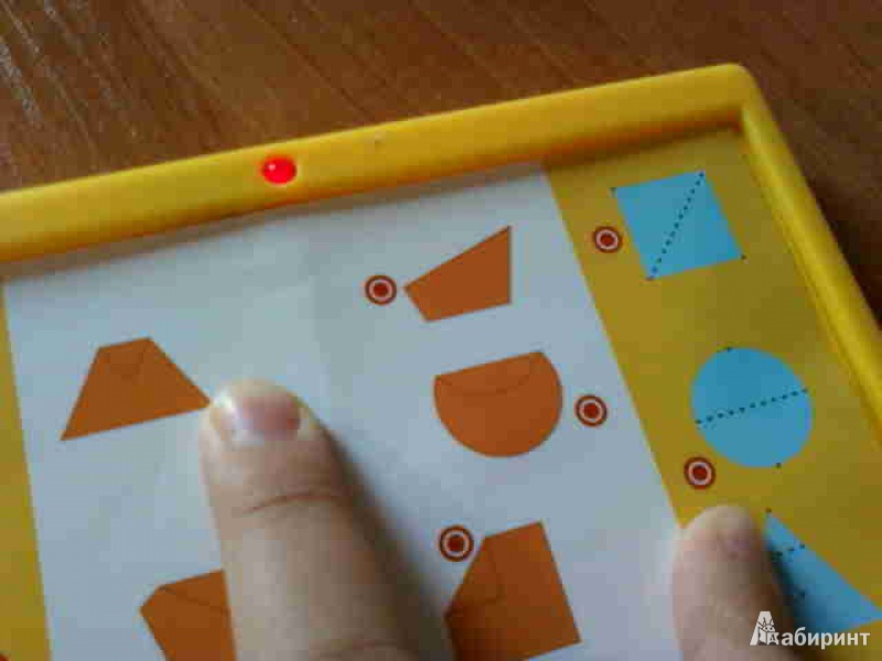 Иллюстрация 5 из 15 для Мини-игра "Умные пальчики". Изучаем логику и счет. Урок 1 (9486) | Лабиринт - игрушки. Источник: Natalya4099