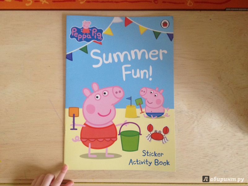 Иллюстрация 2 из 14 для Summer Fun! Sticker Activity Book - Sue Nicholson | Лабиринт - книги. Источник: Daria Rudnik