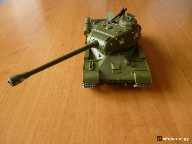 Иллюстрация 3 из 16 для Советский тяжелый танк ИС-2 (3524) | Лабиринт - игрушки. Источник: Плешкова  Екатерина Евгеньевна