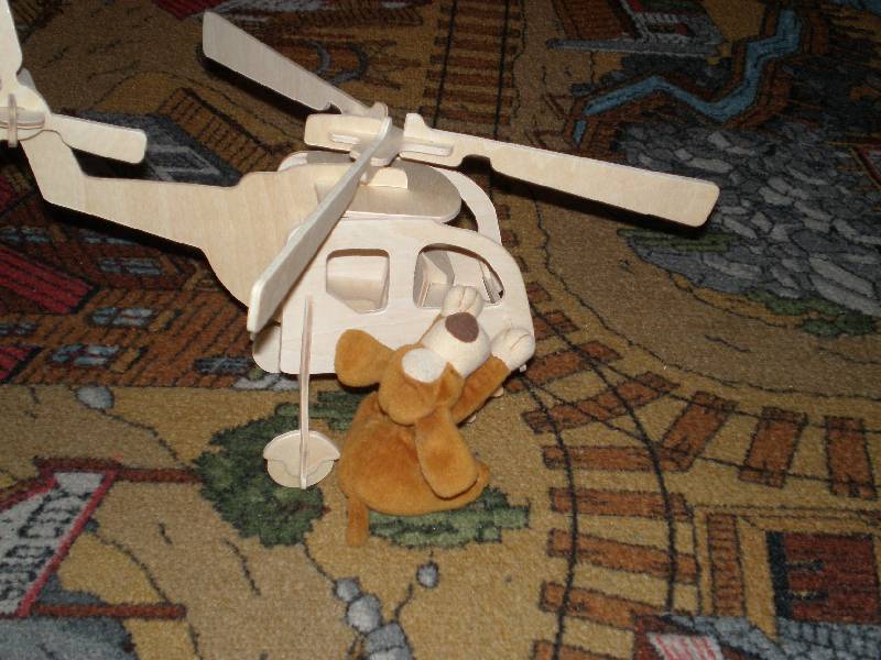 Иллюстрация 10 из 14 для Сборная деревянная модель Вертолет | Лабиринт - игрушки. Источник: Гостья