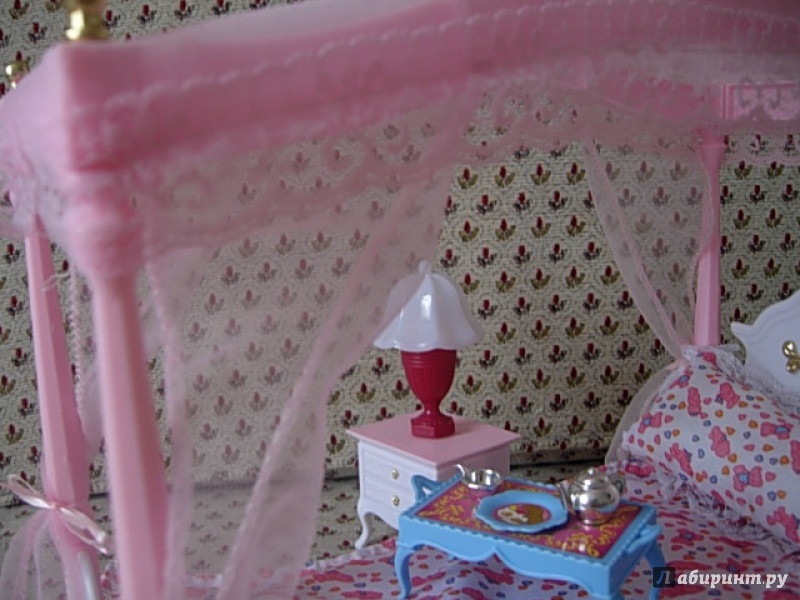 Иллюстрация 5 из 21 для Набор мебели для кукол - спальня для принцессы (Т52120) | Лабиринт - игрушки. Источник: Читательница.