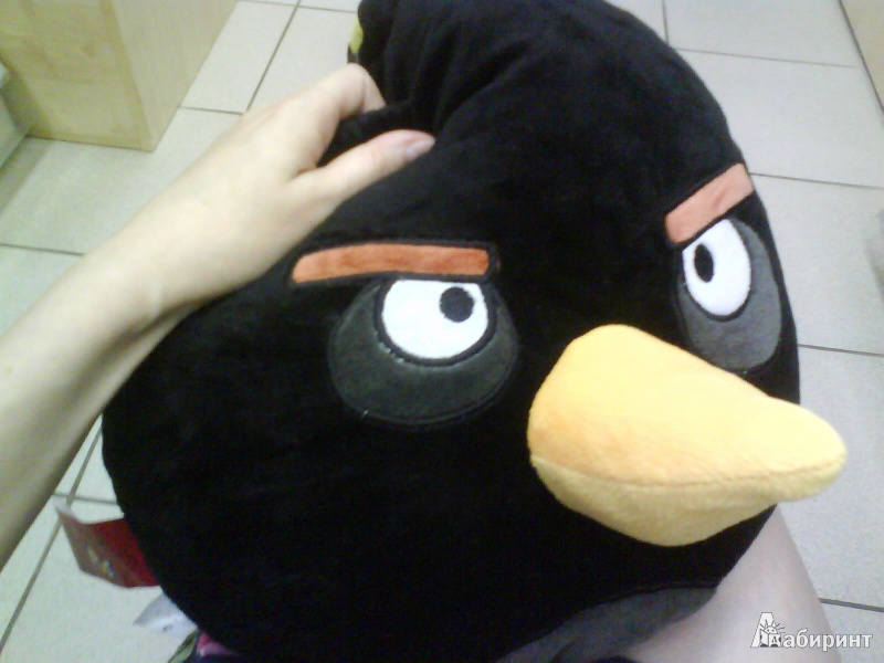 Иллюстрация 7 из 8 для Angry Birds. Подушка "Black bird", 30х25 см. (АВВ12) | Лабиринт - игрушки. Источник: Мила