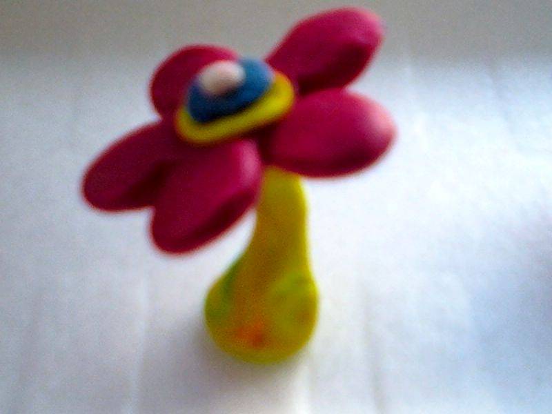 Иллюстрация 10 из 13 для Пластилин восковой Флюрики 6 цветов (280034Н) | Лабиринт - игрушки. Источник: Марина В.