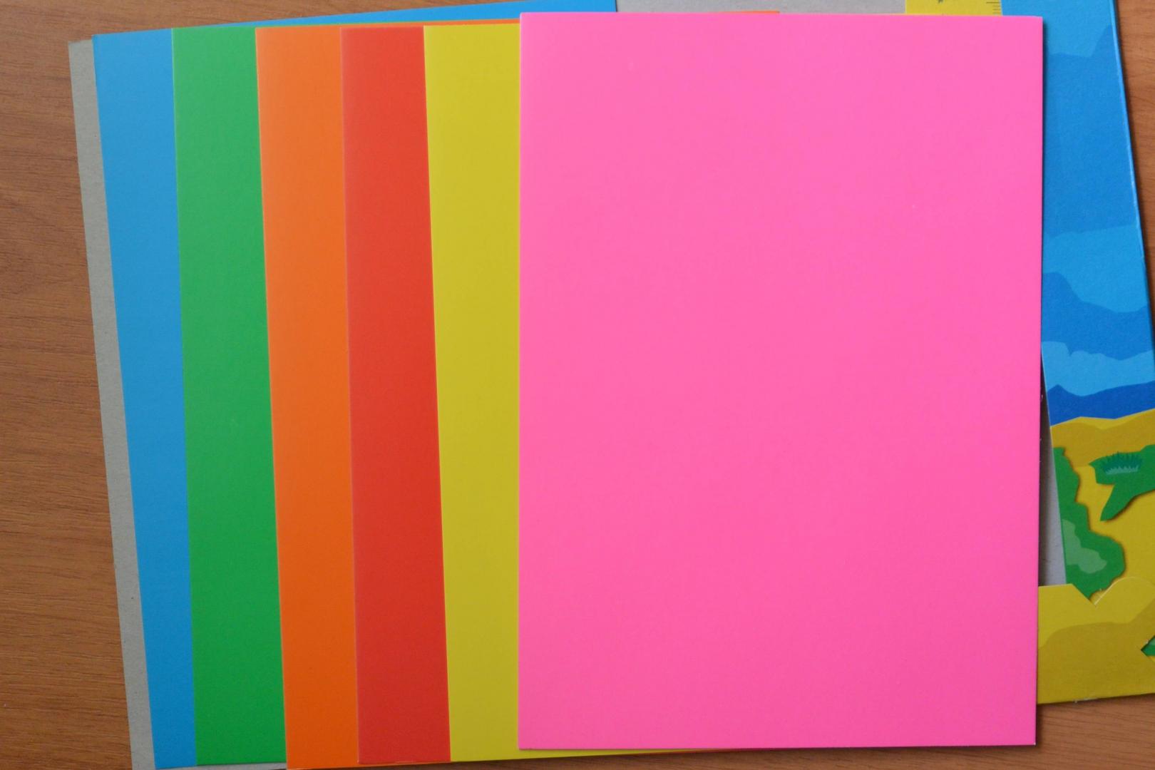 Иллюстрация 4 из 4 для Картон цветной мелованный двухсторонний "Страна чудес" (6 листов, 6 цветов, А5) (НК-9755) | Лабиринт - канцтовы. Источник: ЭLь