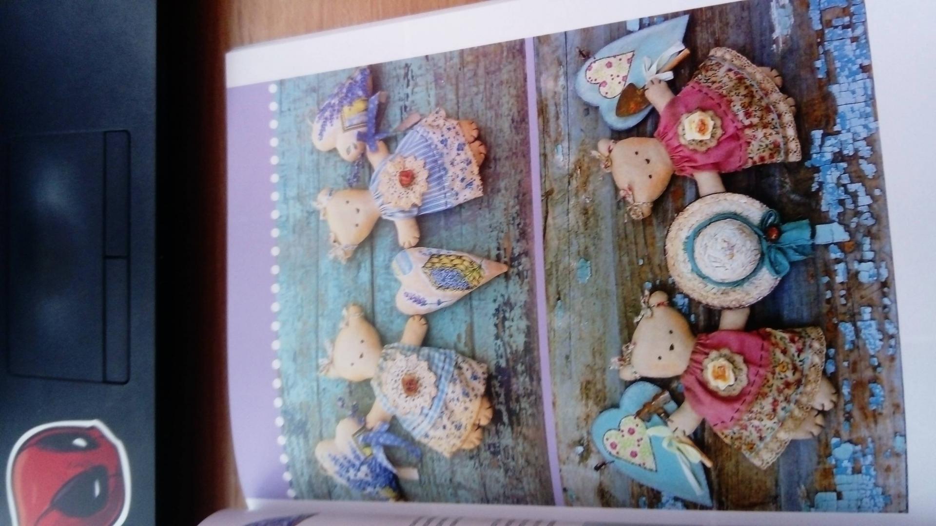 Иллюстрация 45 из 53 для Винтажные куклы из ткани - Каролина Рощенко | Лабиринт - книги. Источник: Katerina Fox