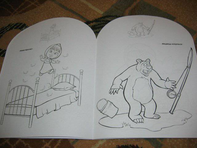 Иллюстрация 8 из 12 для Наклей и раскрась для самых маленьких "Маша и Медведь" (№1019) | Лабиринт - книги. Источник: Мама Ольга