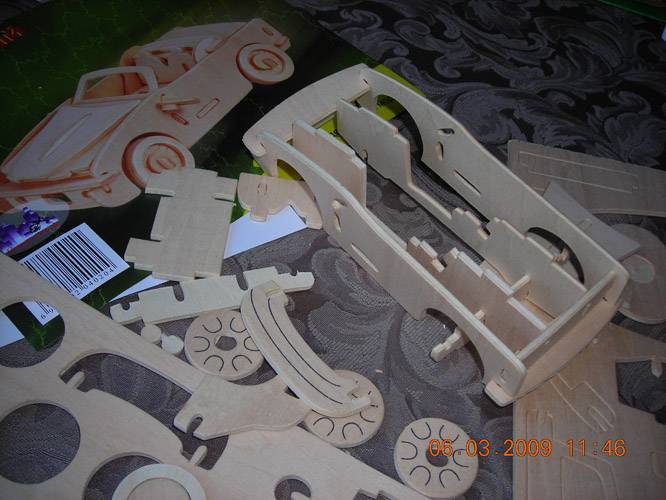 Иллюстрация 5 из 15 для Сборная деревянная модель "Кабриолет БМВ" | Лабиринт - игрушки. Источник: Плахова  Татьяна