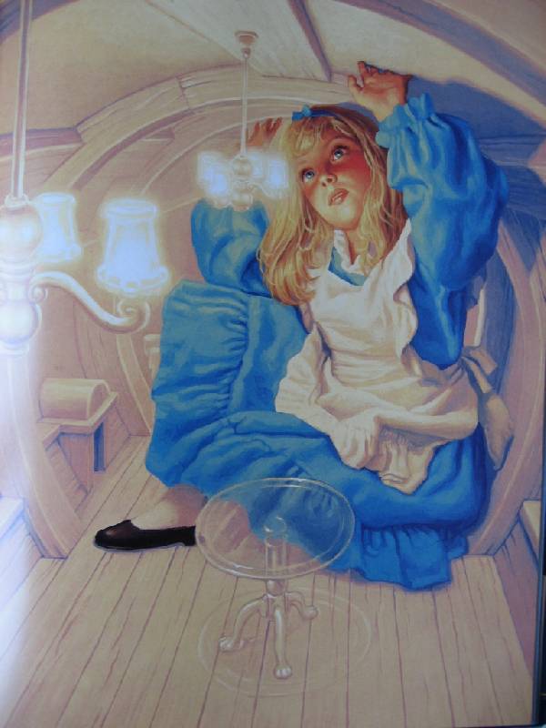 Иллюстрация 10 из 42 для Алиса в Стране Чудес - Льюис Кэрролл | Лабиринт - книги. Источник: Юта