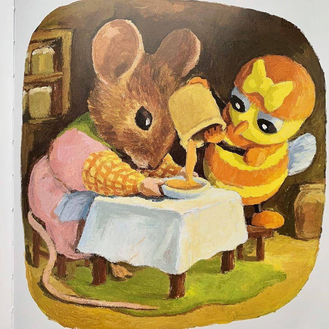 Секреты серой мыши читать. Мышки в книжке. Детская книжка про мышку. Мышка Чистюля. Мыши в живописи.