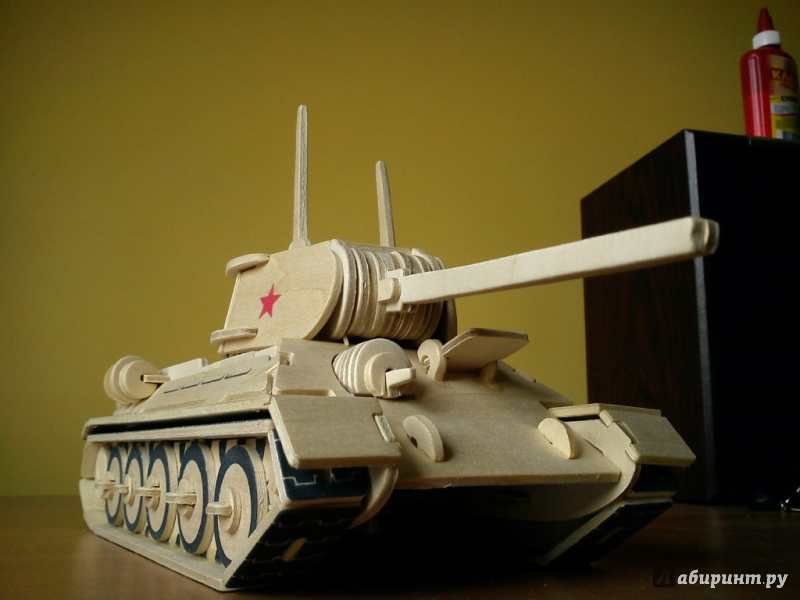 Иллюстрация 11 из 14 для Сборная деревянная модель Средний танк | Лабиринт - игрушки. Источник: Данилов  Александр Сергеевич