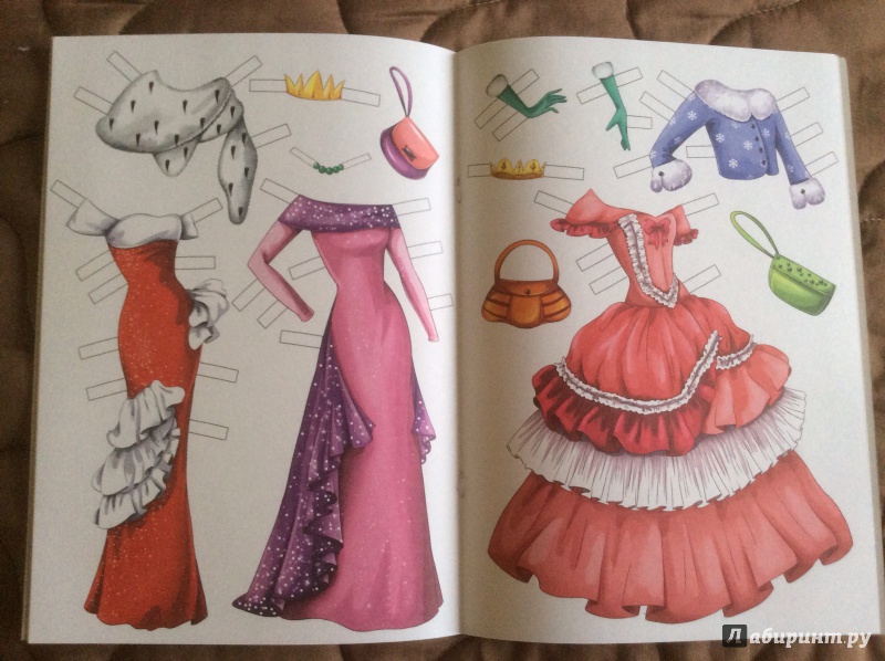 Иллюстрация 5 из 22 для Королева-модница | Лабиринт - книги. Источник: Крылова  Светлана Александровна