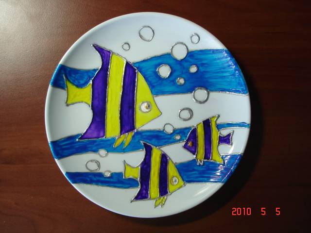 Иллюстрация 2 из 2 для Расписная тарелка "Рыбки" (717010) | Лабиринт - игрушки. Источник: Олюшка