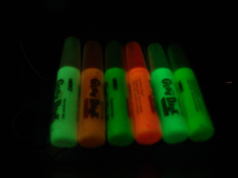 Иллюстрация 4 из 4 для Гель флюоресцентный 6 цветов FPGL-6B-6 Glow Dark в блистере | Лабиринт - игрушки. Источник: Кэтти-Бри
