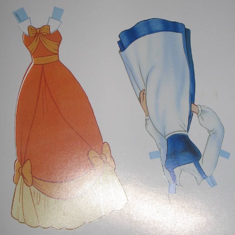 Иллюстрация 1 из 9 для Куклы с нарядами: Принцесса Белль | Лабиринт - книги. Источник: Читательница