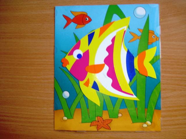 Иллюстрация 1 из 8 для Аппликация "Рыбки" | Лабиринт - игрушки. Источник: soika