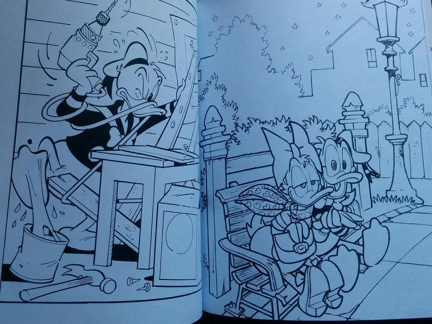 Иллюстрация 45 из 77 для Раскраска. Disney. Любимые герои. Микки, Дональд | Лабиринт - книги. Источник: Natalie Leigh