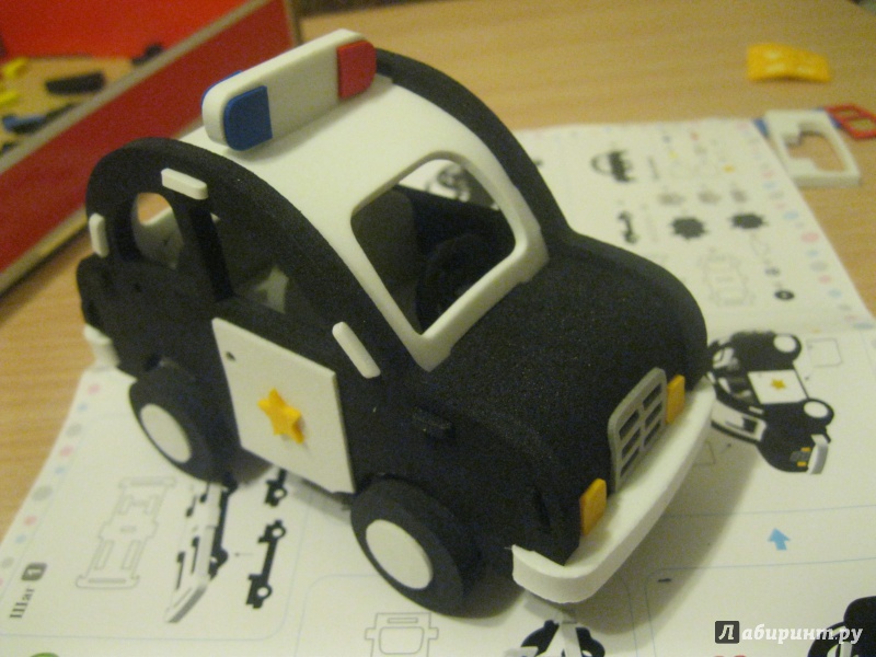 Иллюстрация 4 из 4 для Конструктор мягкий "Полицейская машина" (36 деталей) (Т6015) | Лабиринт - игрушки. Источник: MaMasha