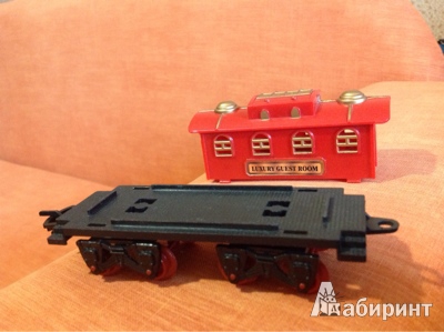 Иллюстрация 4 из 14 для Железная дорога, паровоз, 1 вагон, в ассортименте (13689) | Лабиринт - игрушки. Источник: NH