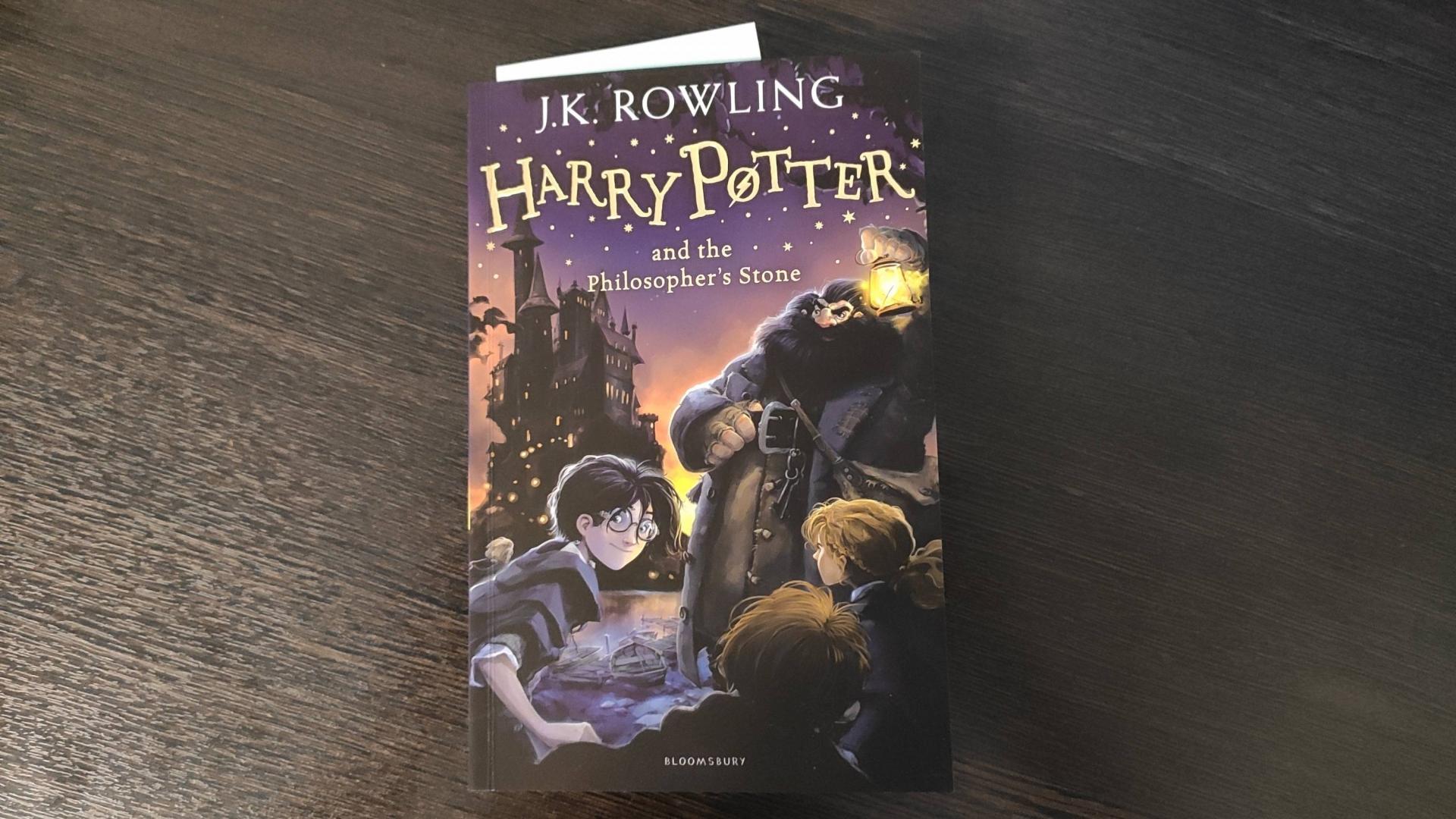 Иллюстрация 30 из 33 для Harry Potter and the Philosopher's Stone - Joanne Rowling | Лабиринт - книги. Источник: ElenaF