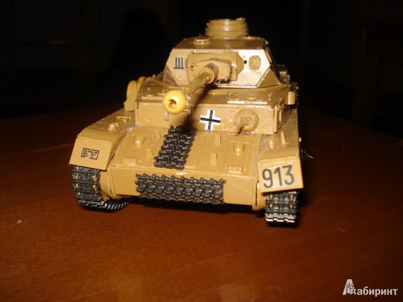Иллюстрация 2 из 8 для Немецкий средний танк Т-IV (G) (3566) | Лабиринт - игрушки. Источник: Мишукова  Мария Александровна