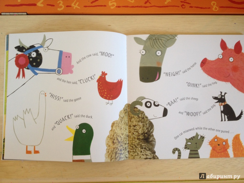 Иллюстрация 5 из 14 для What Ladybird Heard - Julia Donaldson | Лабиринт - книги. Источник: Daria Rudnik