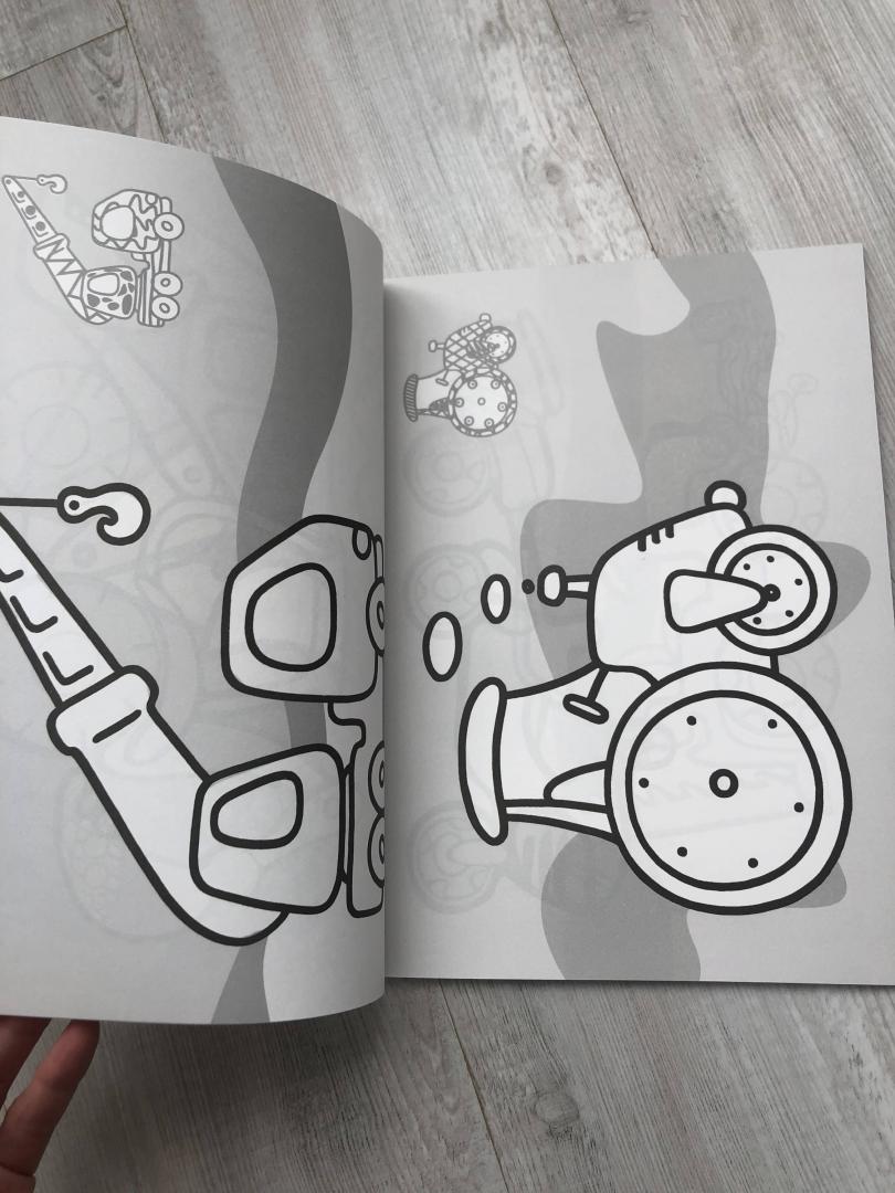 Иллюстрация 25 из 28 для Раскраска с наклейками "Транспорт. Я рисую машинки". Сборник - С. Савушкин | Лабиринт - книги. Источник: Ки  Анастасия