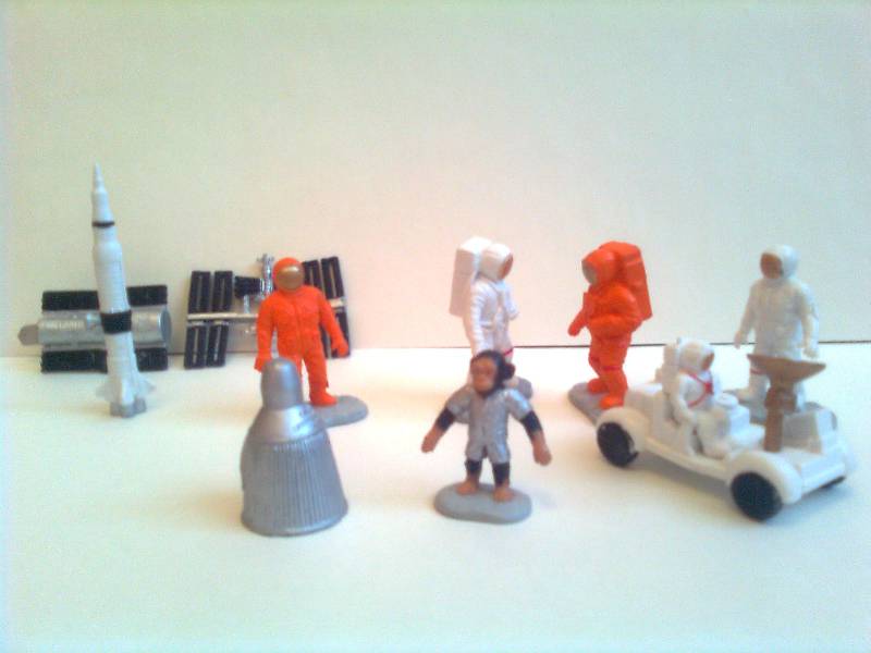 Иллюстрация 4 из 6 для Приключения в космосе (701304) | Лабиринт - игрушки. Источник: -)  Олеся