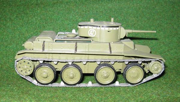 Иллюстрация 14 из 18 для Советский легкий танк БТ-7 с экипажем (3545) | Лабиринт - игрушки. Источник: Антоха