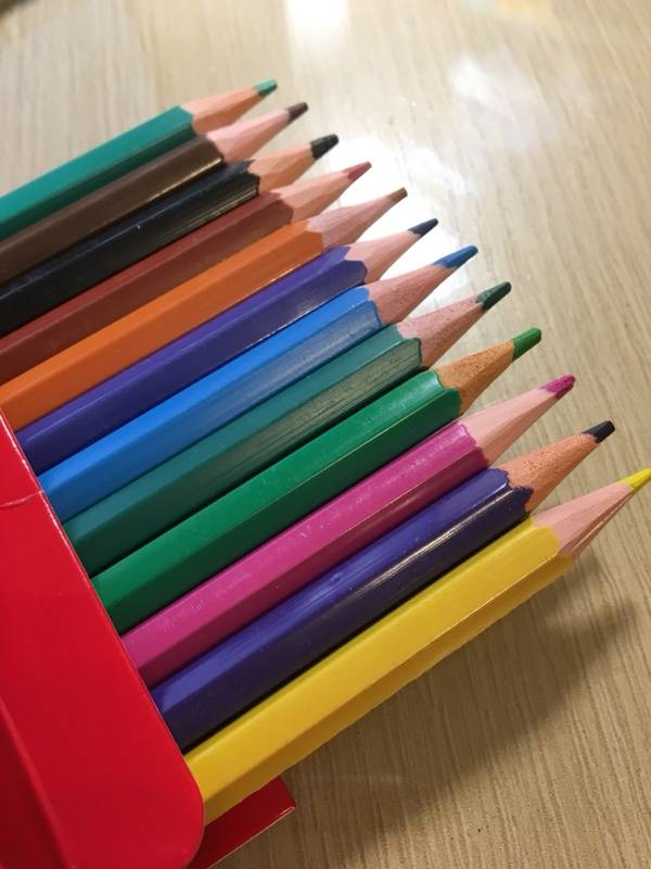 Иллюстрация 1 из 3 для Набор цветных пластиковых карандашей "Медвежата" (12 цветов) (40037) | Лабиринт - канцтовы. Источник: li-sss