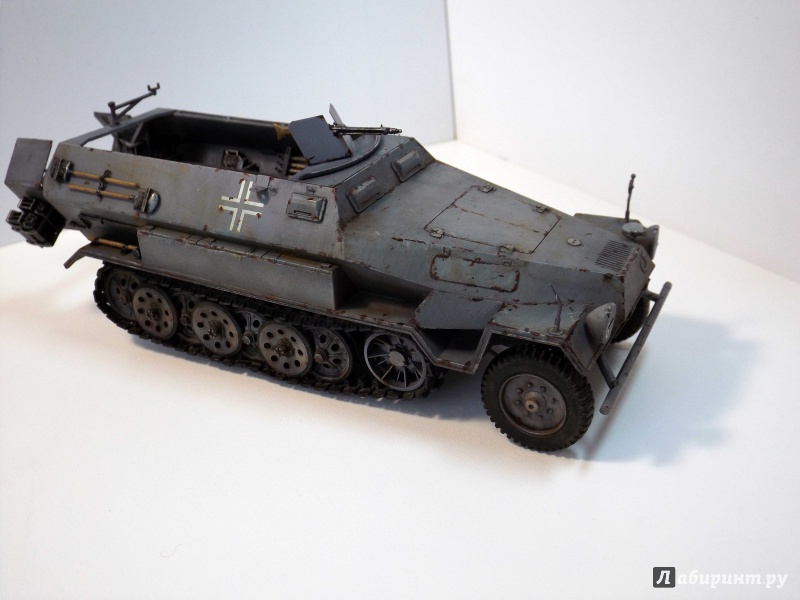 Иллюстрация 6 из 32 для Немецкий бронетранспортер "Ханомаг" SD.KFZ. 251/1 AUSF.B. Сборная модель (3572) | Лабиринт - игрушки. Источник: Skrrg