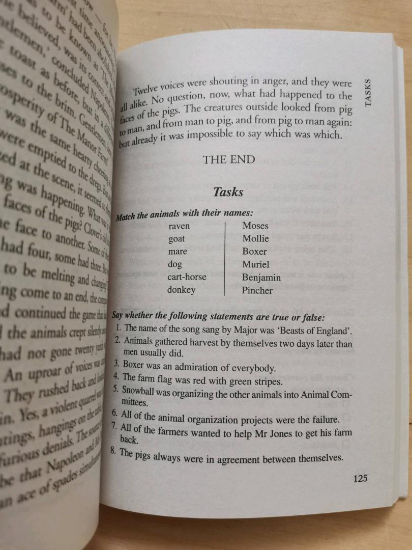 Иллюстрация 17 из 29 для Animal farm. A fairy story and essay`s collection - George Orwell | Лабиринт - книги. Источник: Лабиринт