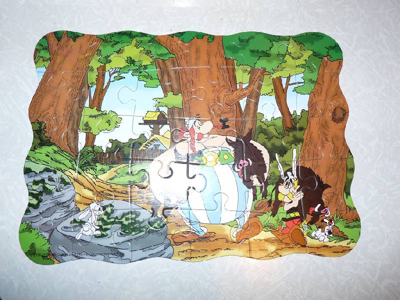 Иллюстрация 3 из 4 для Puzzle-30. "Asterix". На охоте (B-PU03128) | Лабиринт - игрушки. Источник: Алимова  Любовь Алексеевна