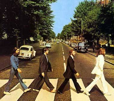Иллюстрация 4 из 11 для The Beatles. Торжество | Лабиринт - . Источник: sinobi sakypa &quot;&quot;( ^ _ ^ )&quot;&quot;
