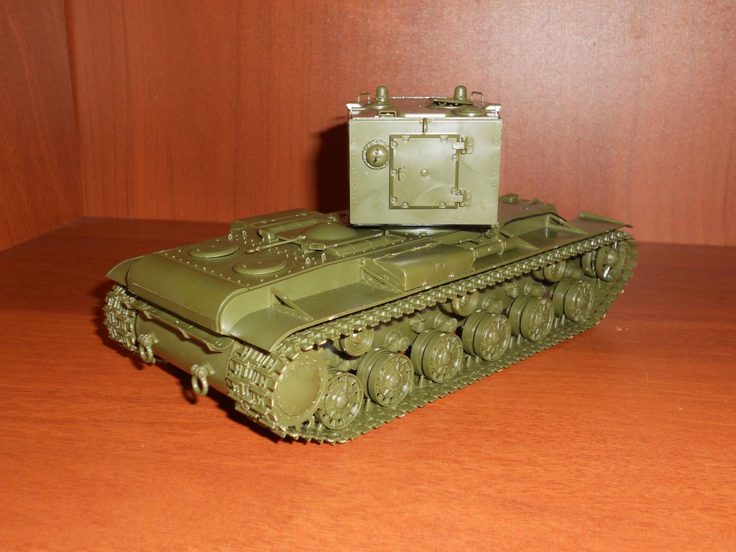 Иллюстрация 28 из 32 для Сборная модель "Советский тяжёлый танк КВ-2" (3608) | Лабиринт - игрушки. Источник: Смирнов  Юрий Николаевич