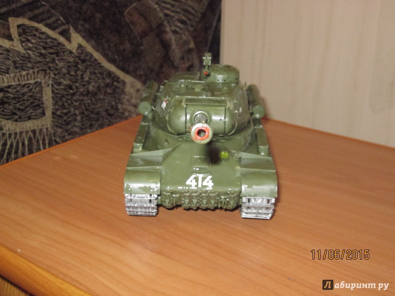 Иллюстрация 7 из 16 для Советский тяжелый танк ИС-2 (3524) | Лабиринт - игрушки. Источник: Стаценко  Юрий Анатольевич