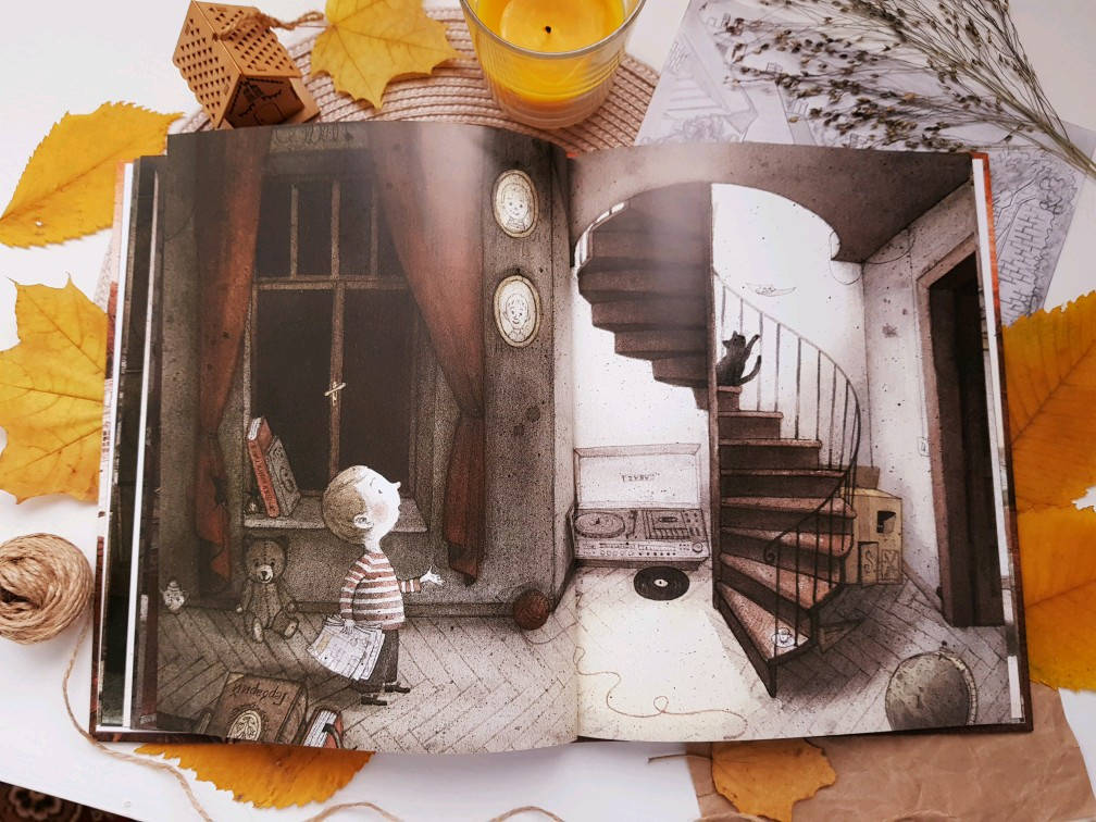Иллюстрация 52 из 55 для Мальчик и дом - Майя Кастелиц | Лабиринт - книги. Источник: Лабиринт