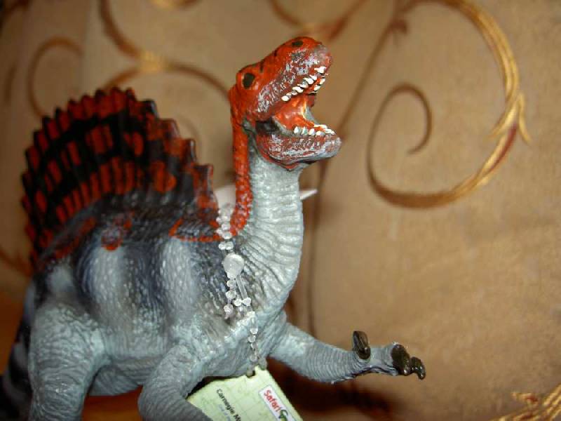 Иллюстрация 2 из 9 для Спинозавр (шипастый ящер) (411001) | Лабиринт - игрушки. Источник: hellgirl