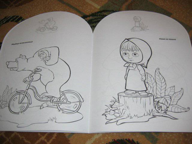 Иллюстрация 9 из 12 для Наклей и раскрась для самых маленьких "Маша и Медведь" (№1019) | Лабиринт - книги. Источник: Мама Ольга