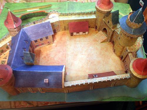 Иллюстрация 27 из 36 для Средневековый замок | Лабиринт - игрушки. Источник: Galia