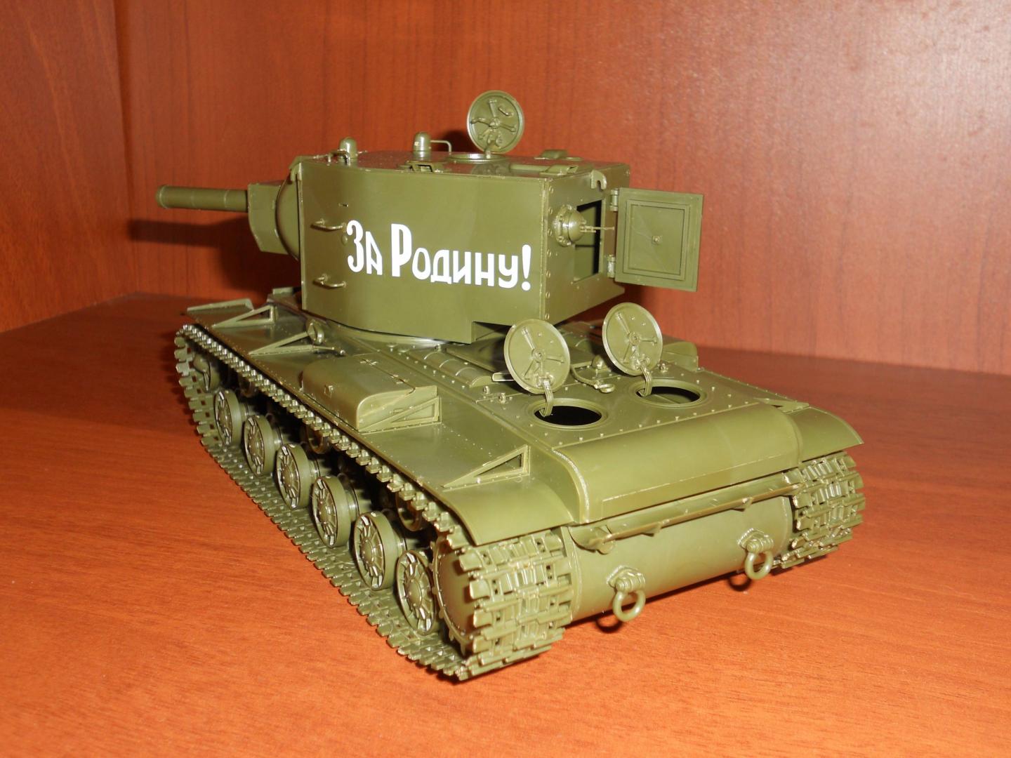 Иллюстрация 27 из 32 для Сборная модель "Советский тяжёлый танк КВ-2" (3608) | Лабиринт - игрушки. Источник: Смирнов  Юрий Николаевич